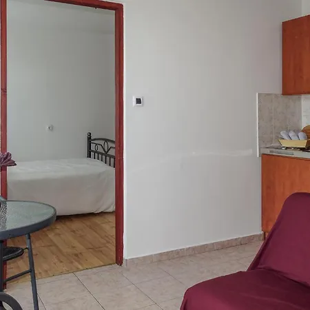 Vakantiehuis Beautiful In With Kitchen